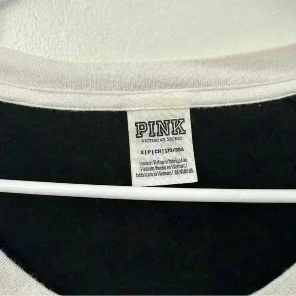 PINK Victoria Secret Long Sleeve Crewneck Women’s Sz Small Bling Black and White